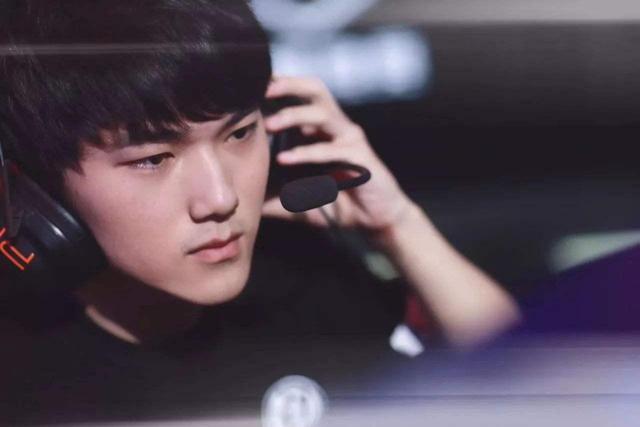 英雄联盟比赛：2020 S10全球总决赛MV发布，彩蛋多多！